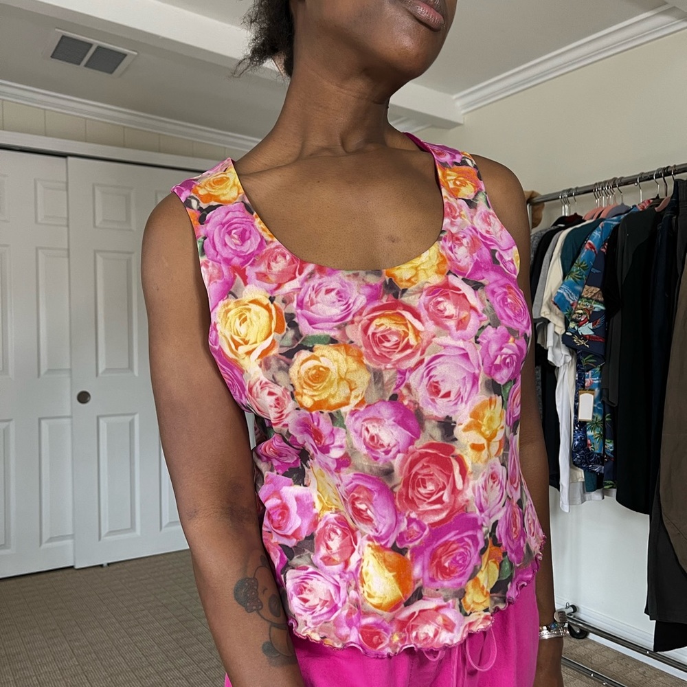 Vintage Xhilaration rose blouse. Size large. Fits like a medium.